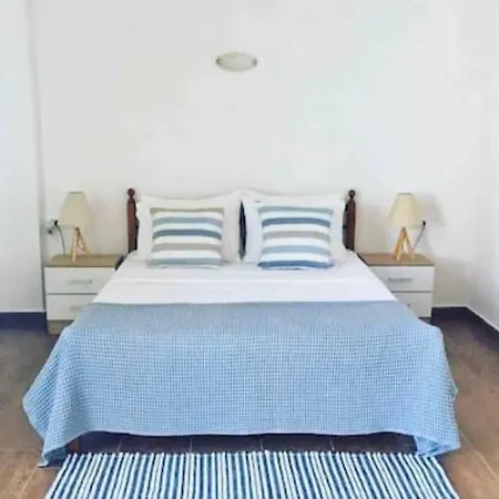 Hébergement de vacances Grande Blue With Private Bay *