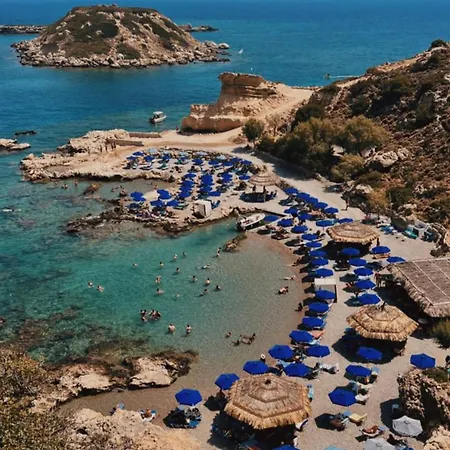 Grande Blue With Private Bay * Archangelos (Rhodes)