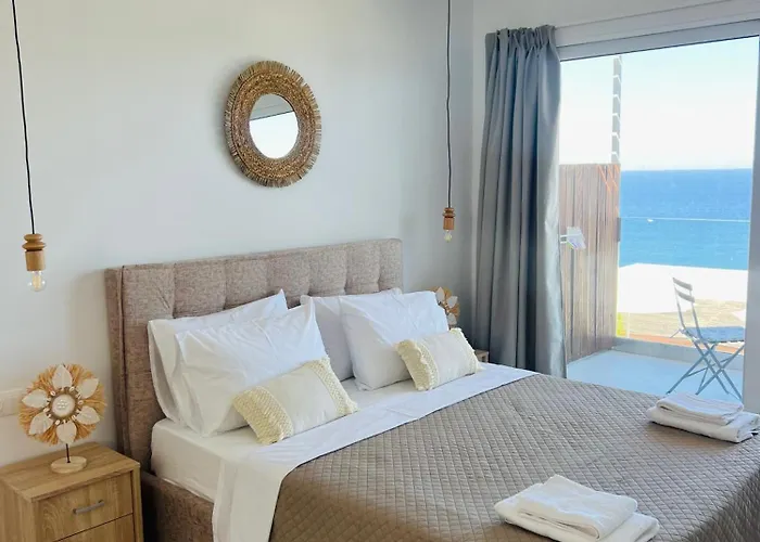 Grande Blue With Private Bay Tatil Evi Archangelos (Rhodes)